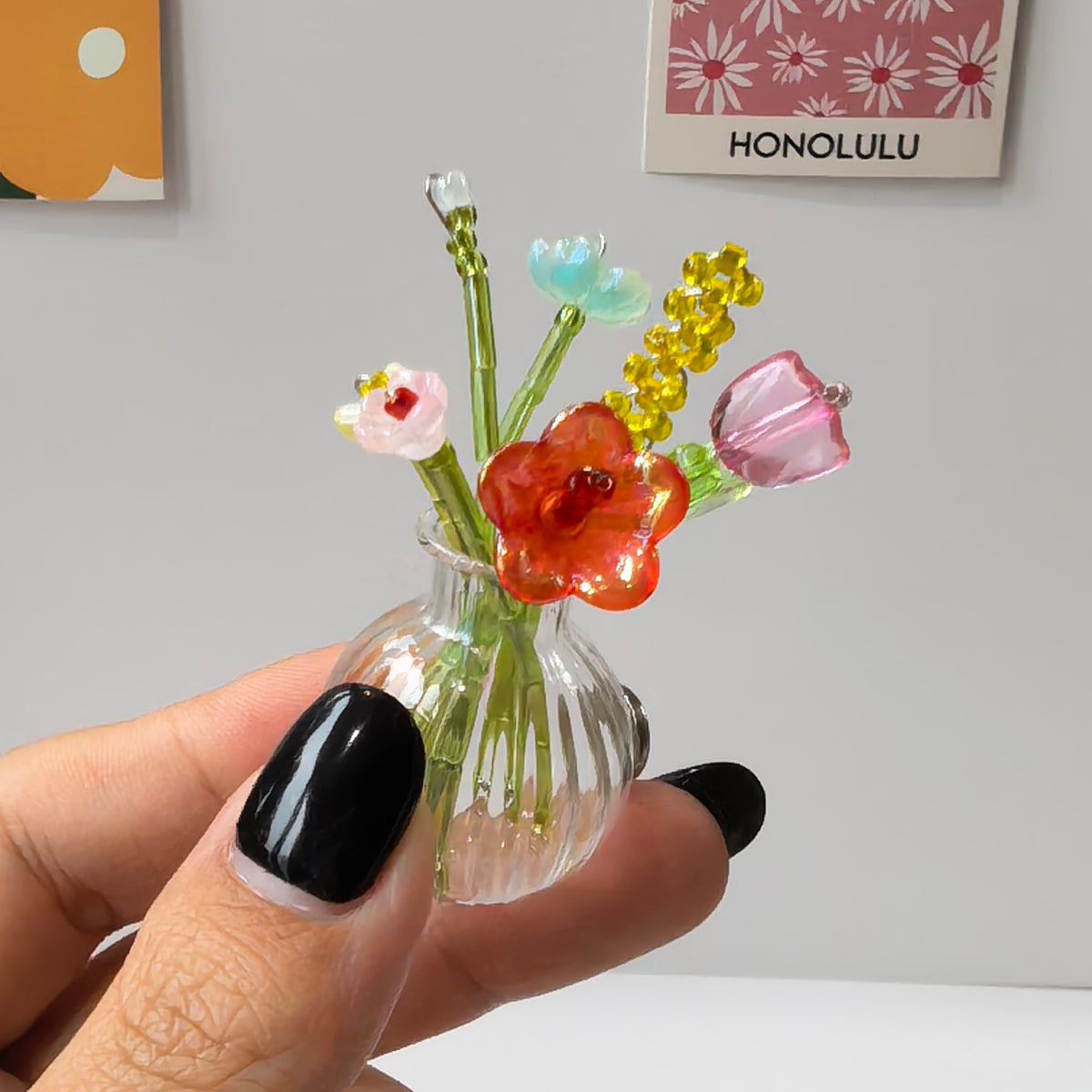 Handmade Beaded Flower Bouquet Vase Magnet